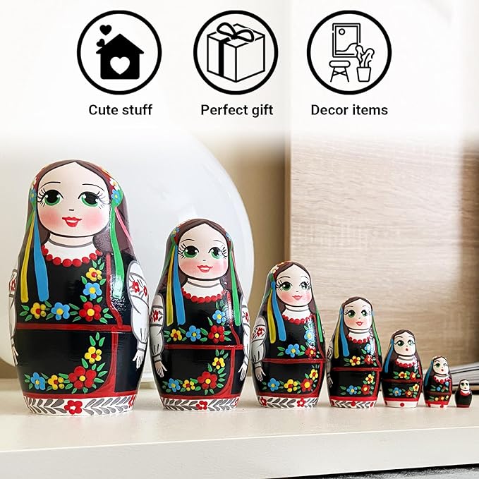 Nesting Dolls 7 pcs in Ukrainian Vyshyvanka