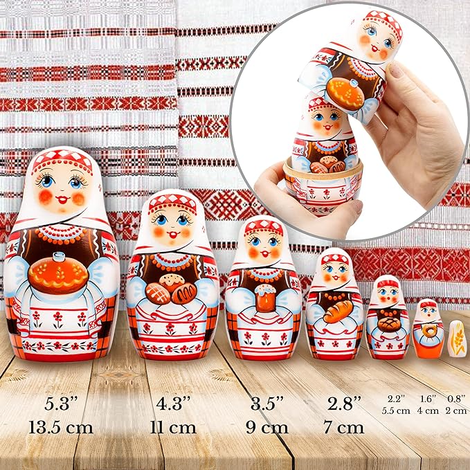 Nesting Dolls 7 Pcs in Slavic Clothing